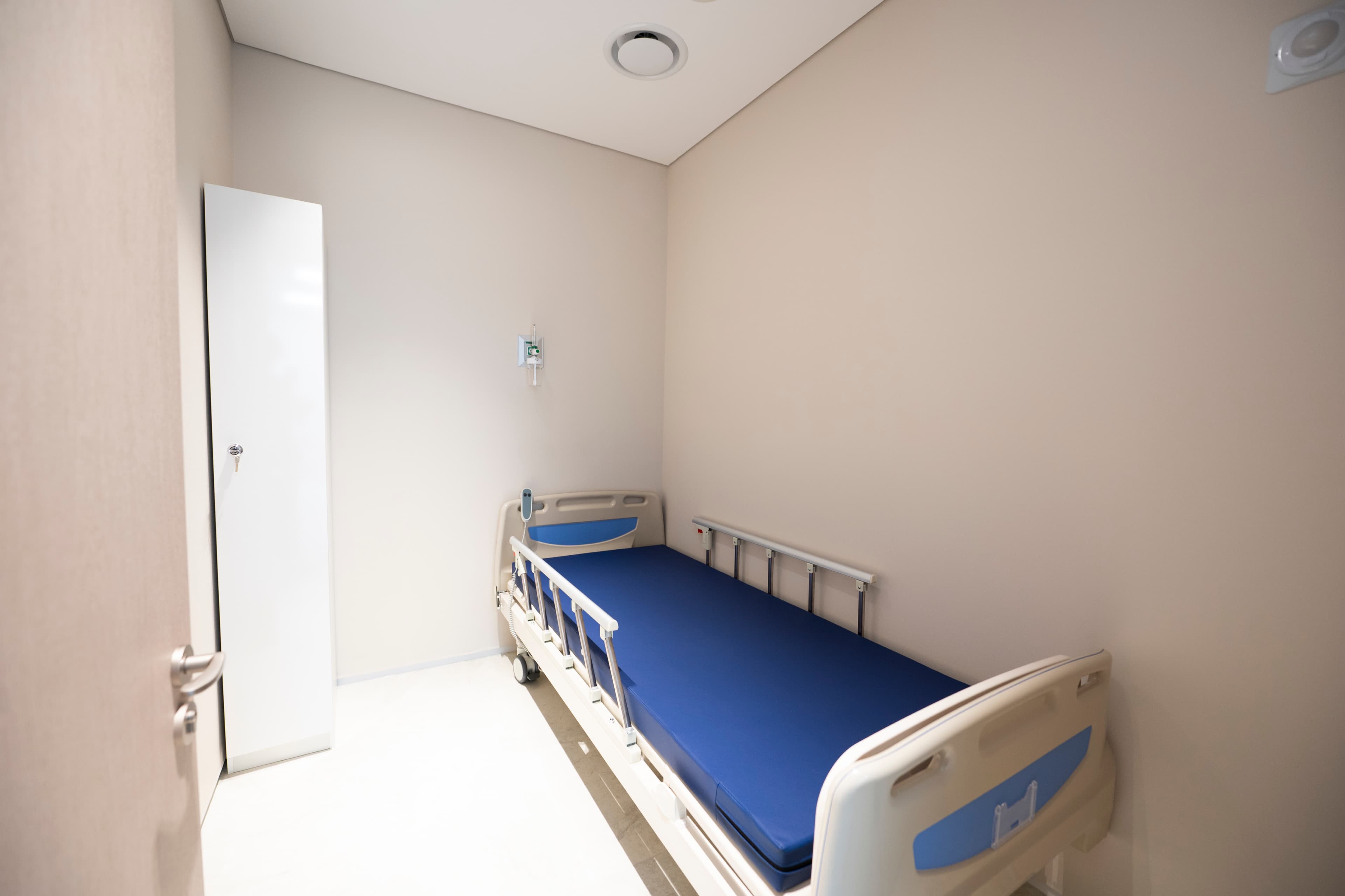 /images/about/hospital/회복실.jpg